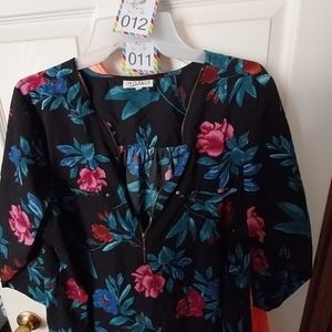 Sipper front 3/4 sleeve